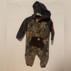 BOYS' 9 MONTH LONG-SLEEVE ZIP-FRONT HOODED CAMO COVERALL (INFANT)